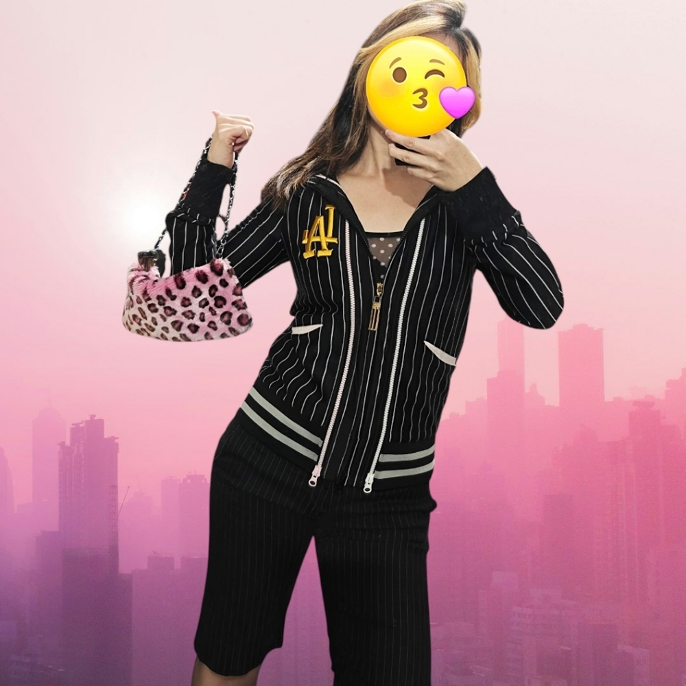 ONE OF KIND JAPANESE GAL BRAND LB-03 HOODIE!!